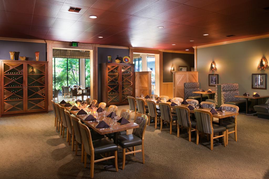 Bonneville Hot Springs Resort & Spa North Bonneville Bagian luar foto